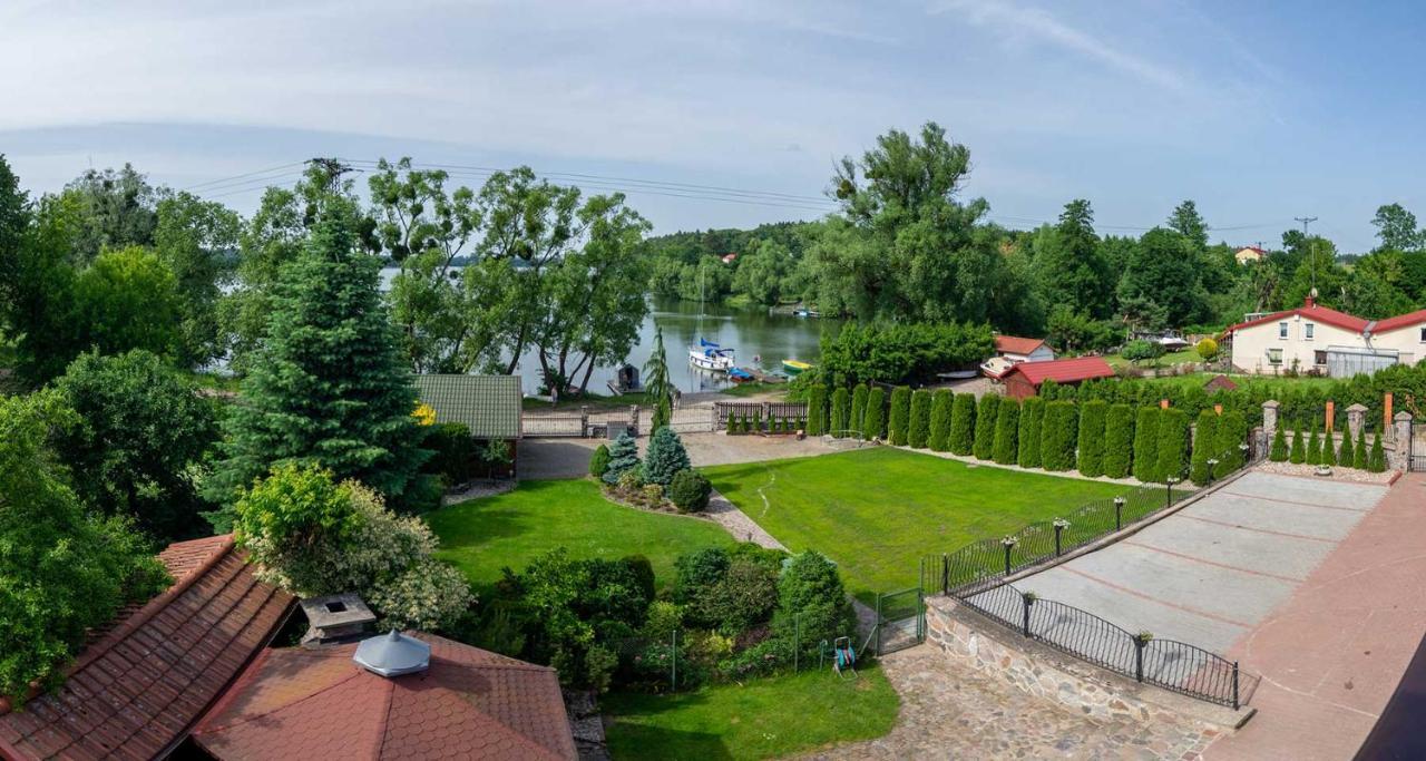 ホテル Go Mazury ムロンゴヴォ エクステリア 写真